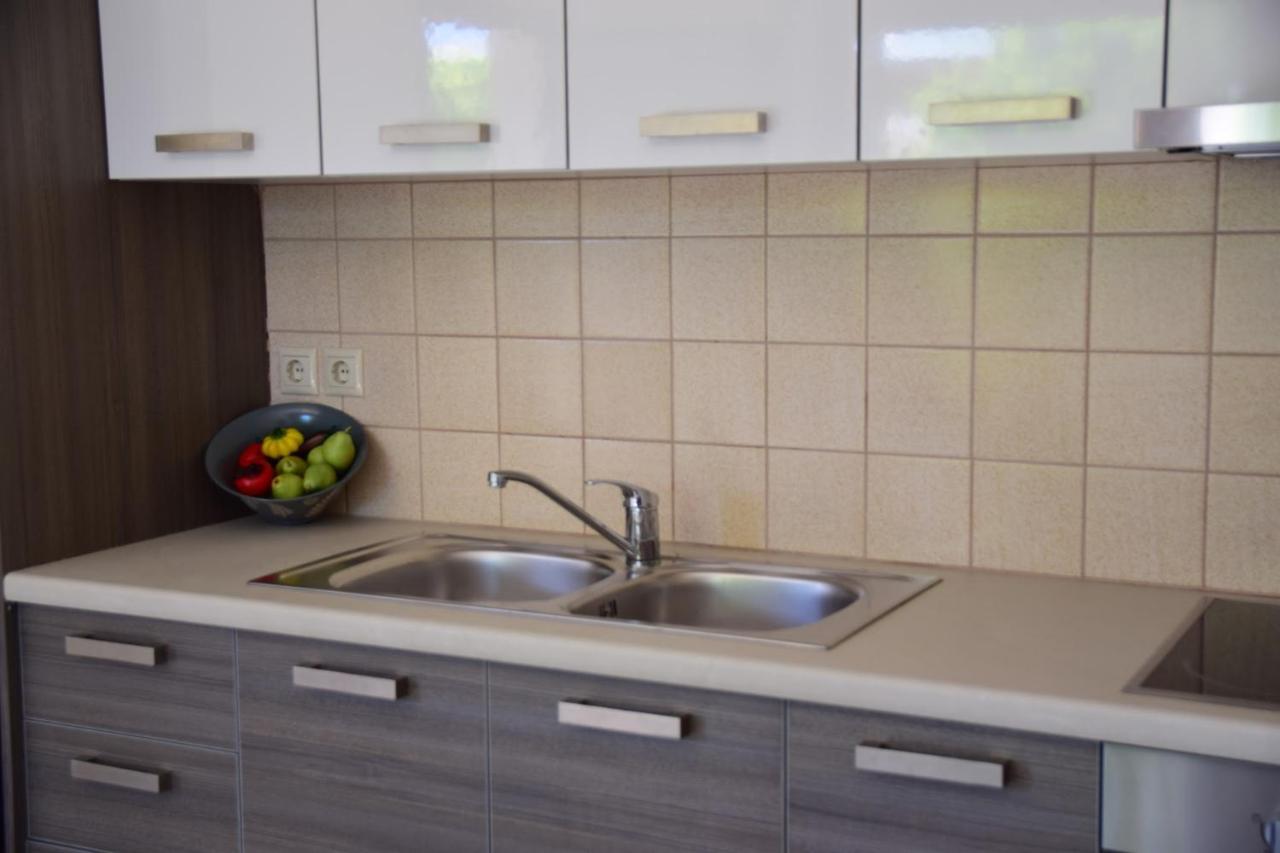 D'Angelos Apartments Karavomylos Extérieur photo
