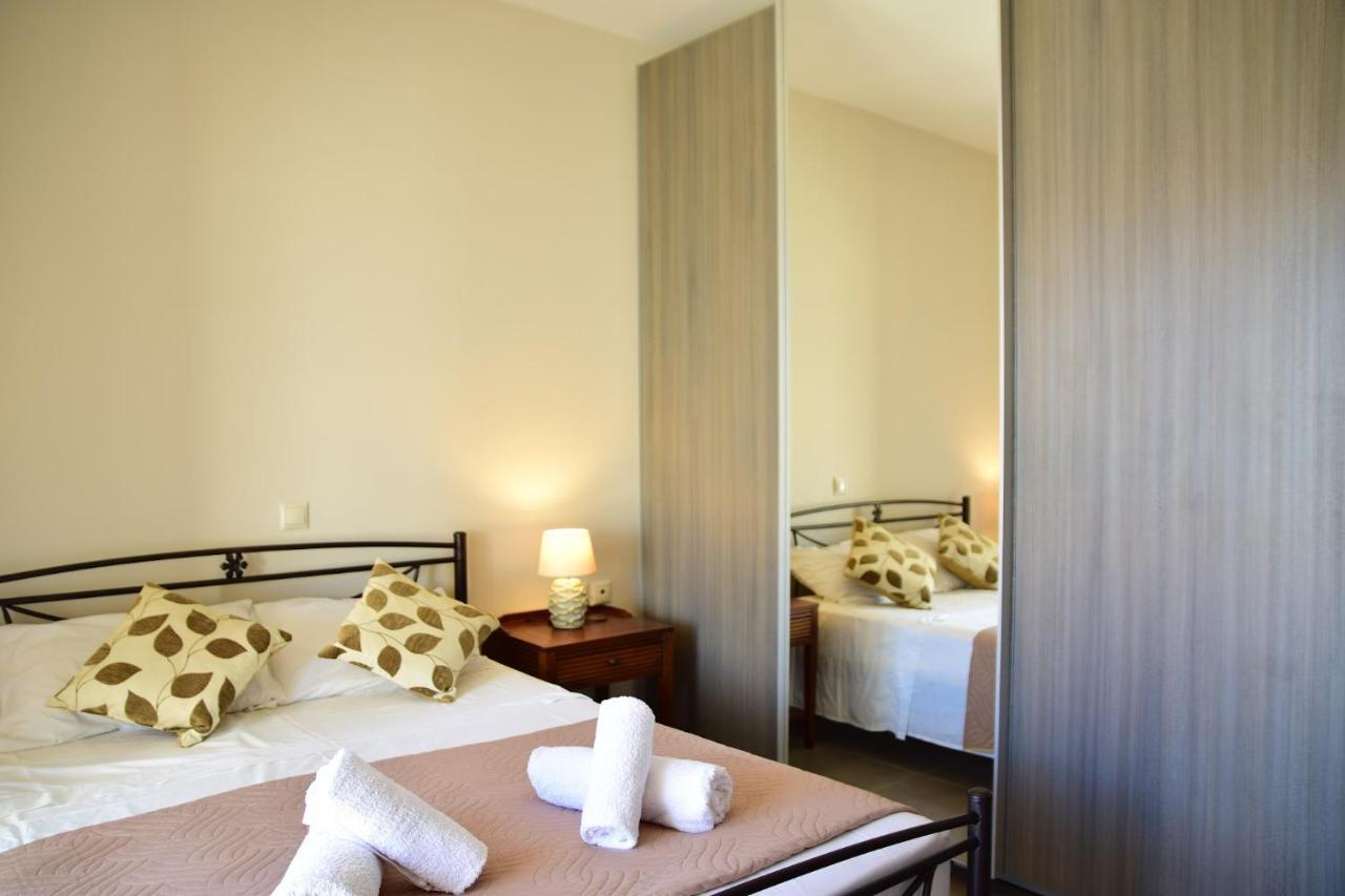D'Angelos Apartments Karavomylos Extérieur photo